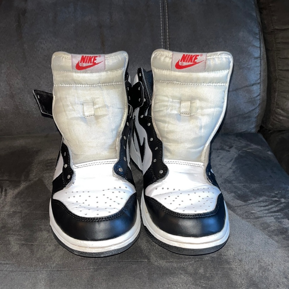 Nike Dunk Pandas High